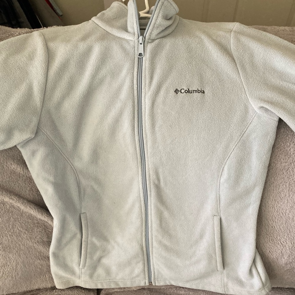 Womens Columbia fleece jacket